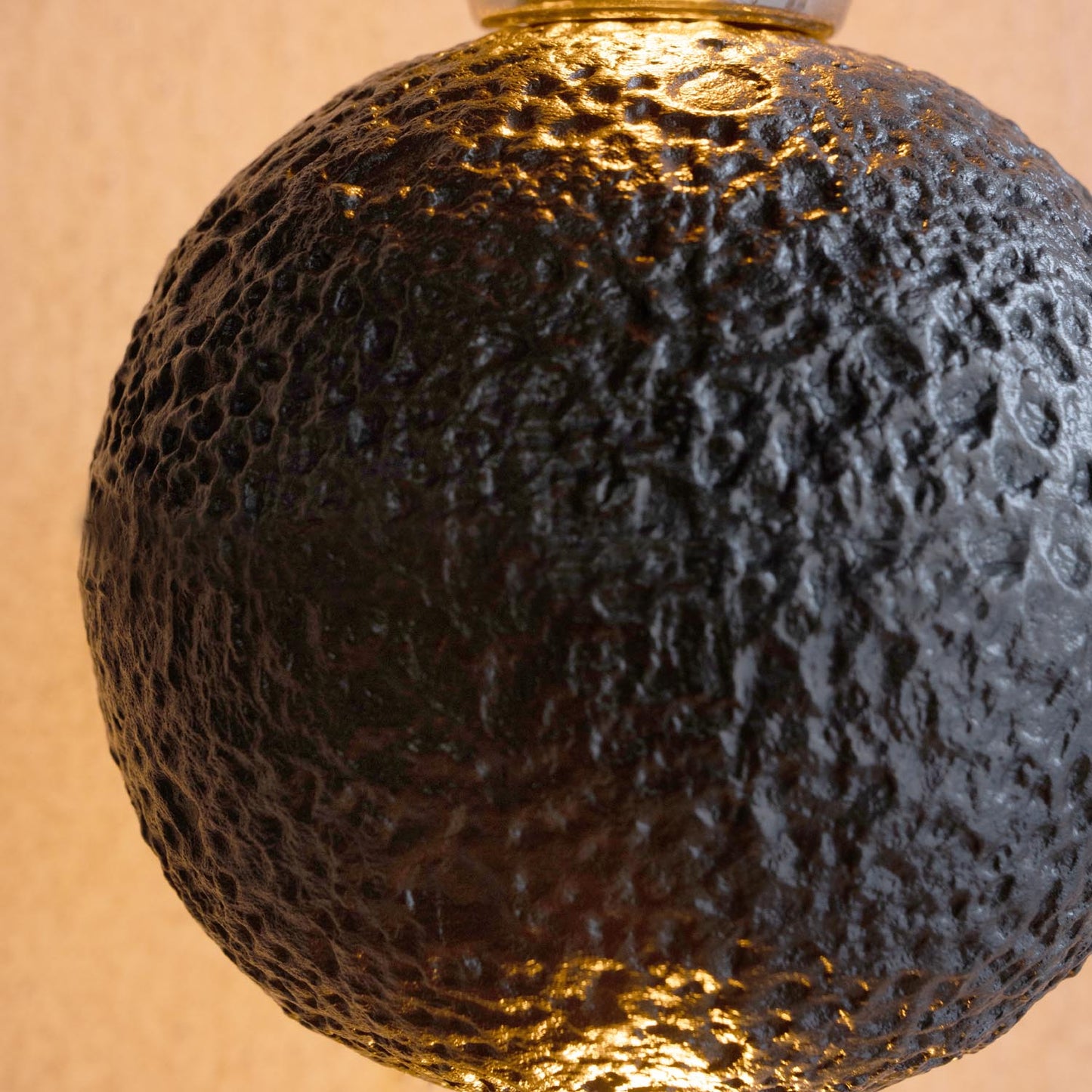 Notto Casted Wall Lamp