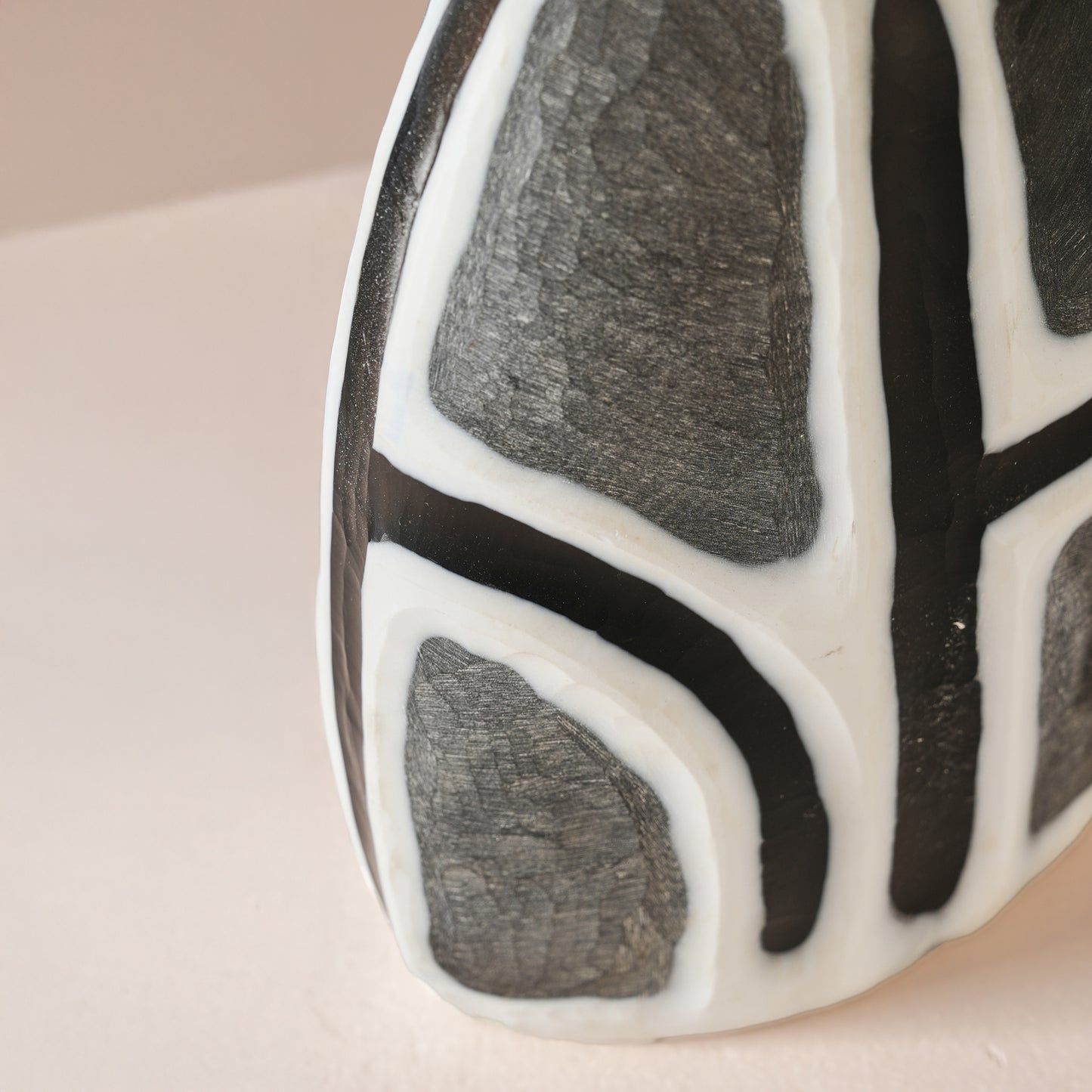 Lagori Oval Table Lamp