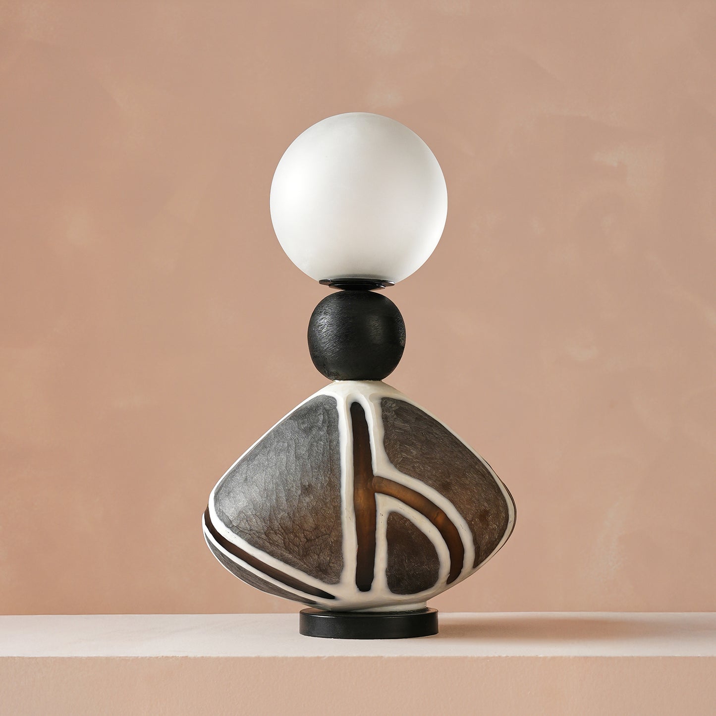 Lagori Round Table Lamp