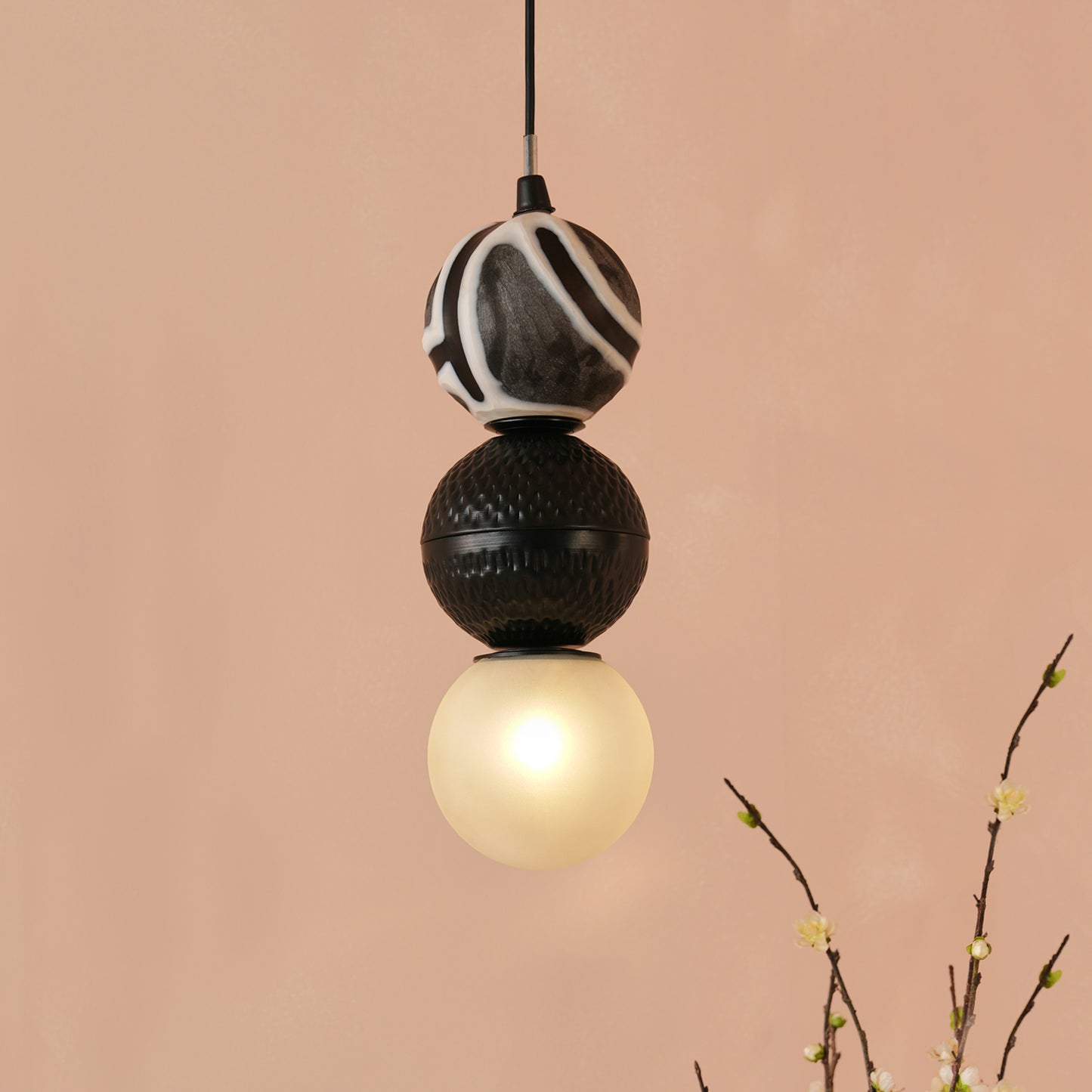 Lagori Hanging Lamp