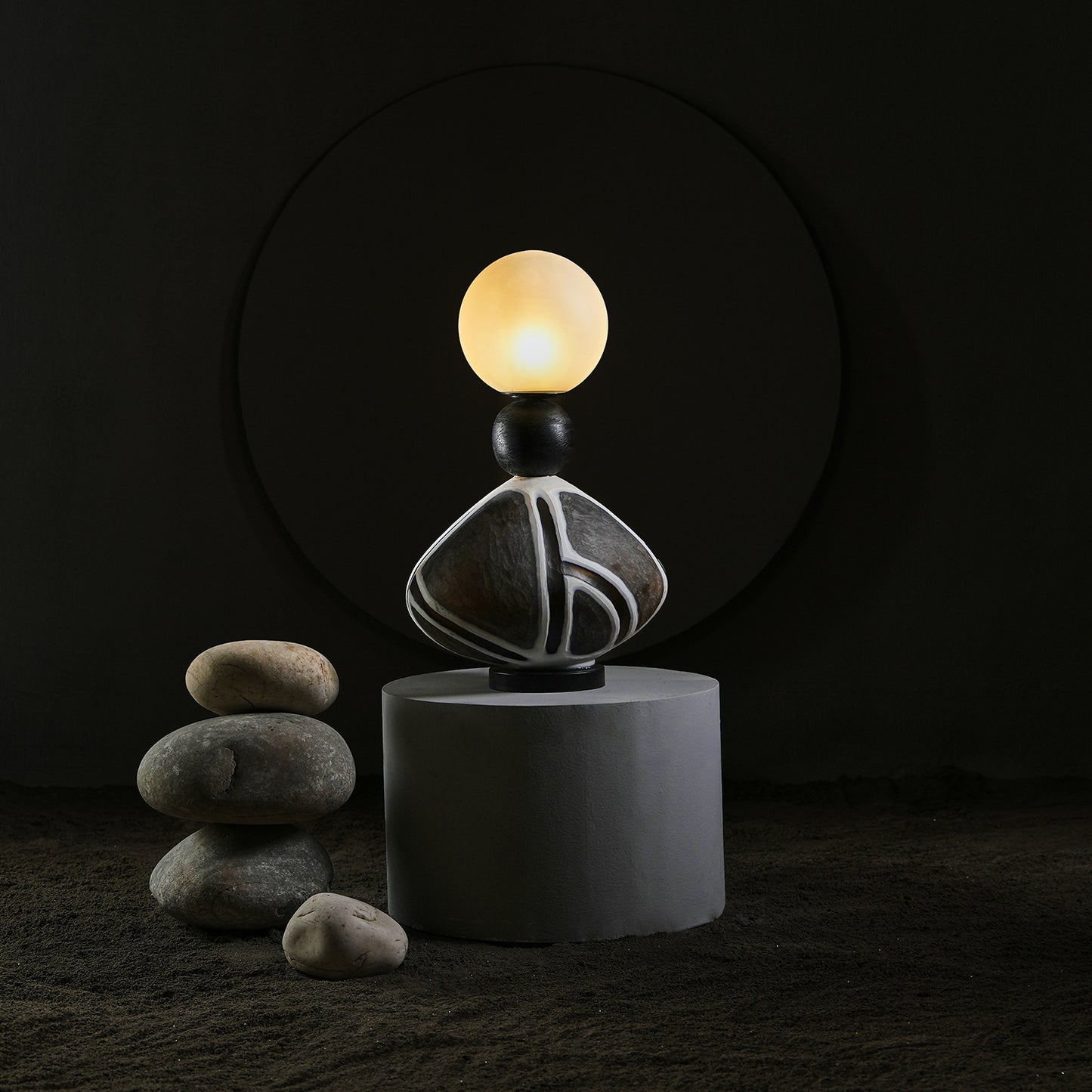 Lagori Round Table Lamp