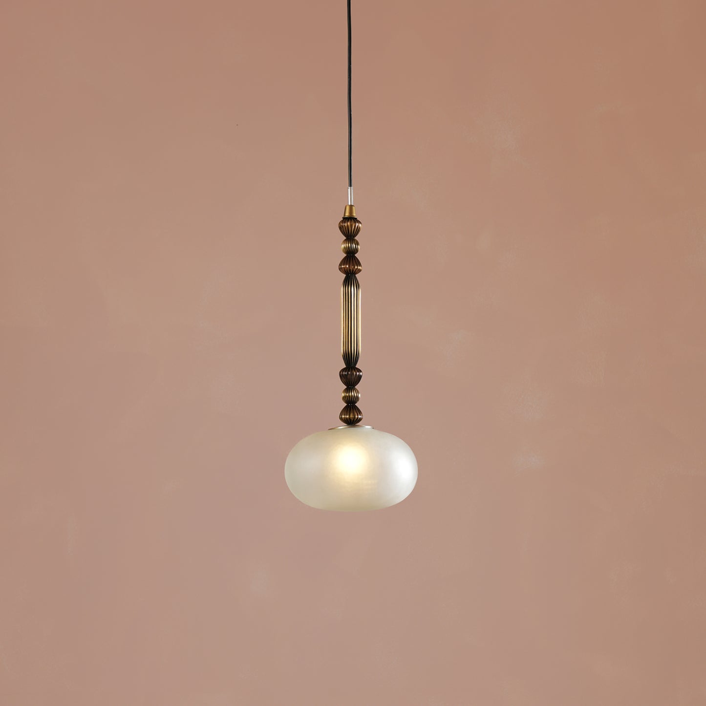 Reverie Single Hanging Lamp