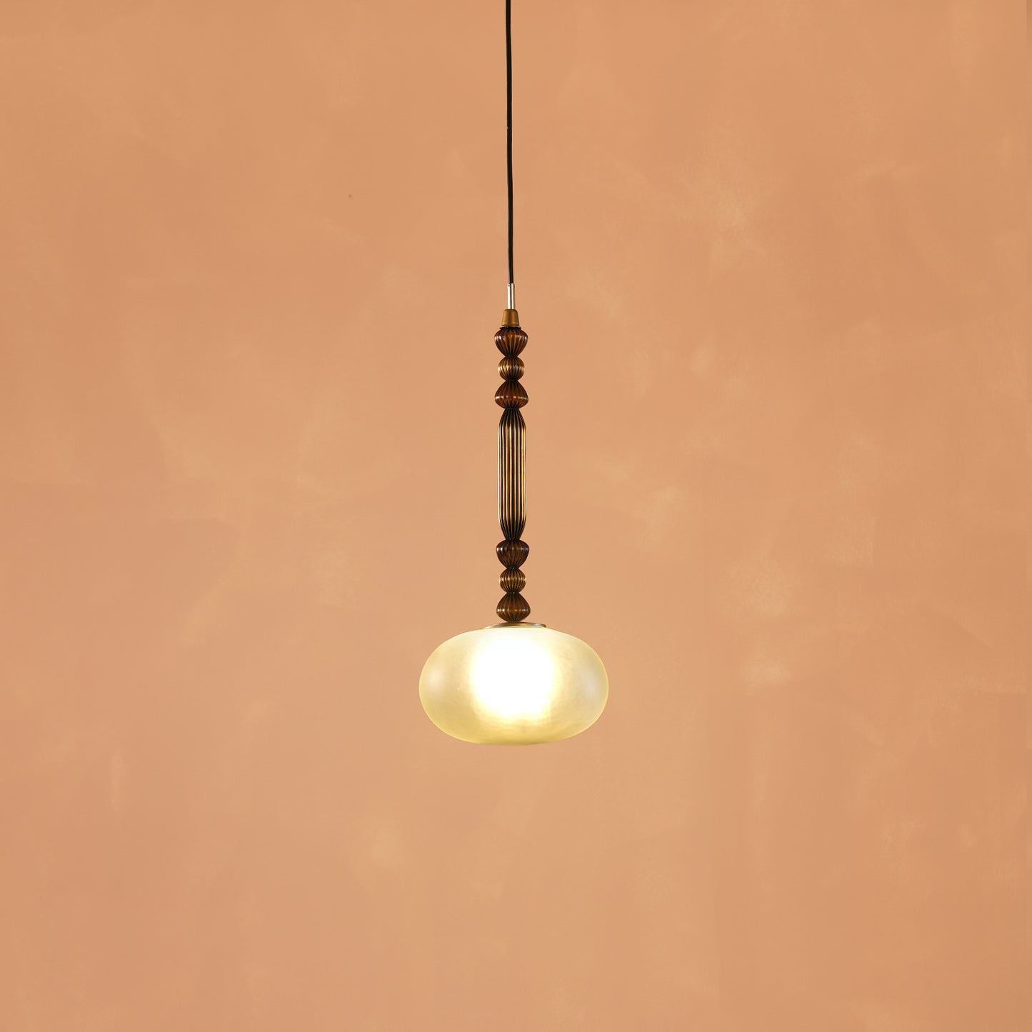 Reverie Single Hanging Lamp