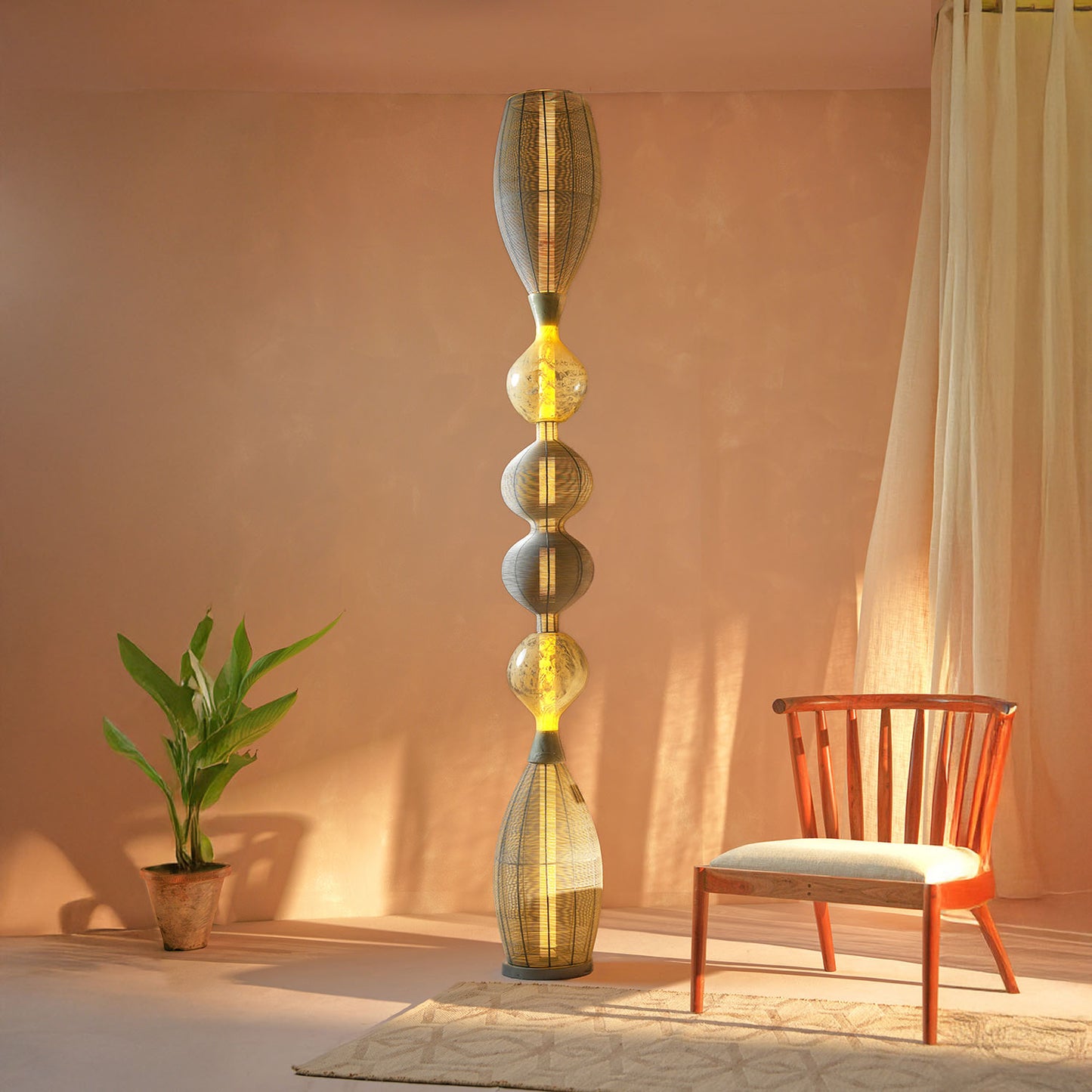Notto White Column Floor Lamp