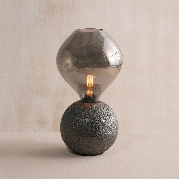 Notto Casted Table Lamp