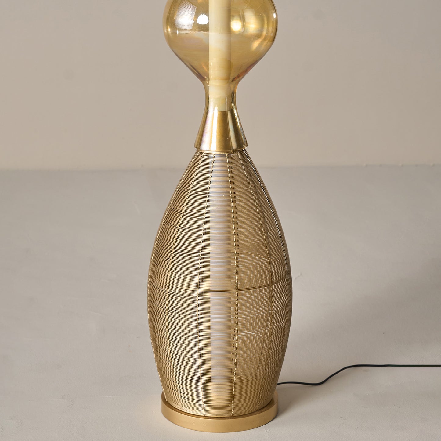Buy Yaahvi by Nikita Bansal Notto Gold Column Floor Lamp - Contemporary & Handcrafted Floor Lamps Online India