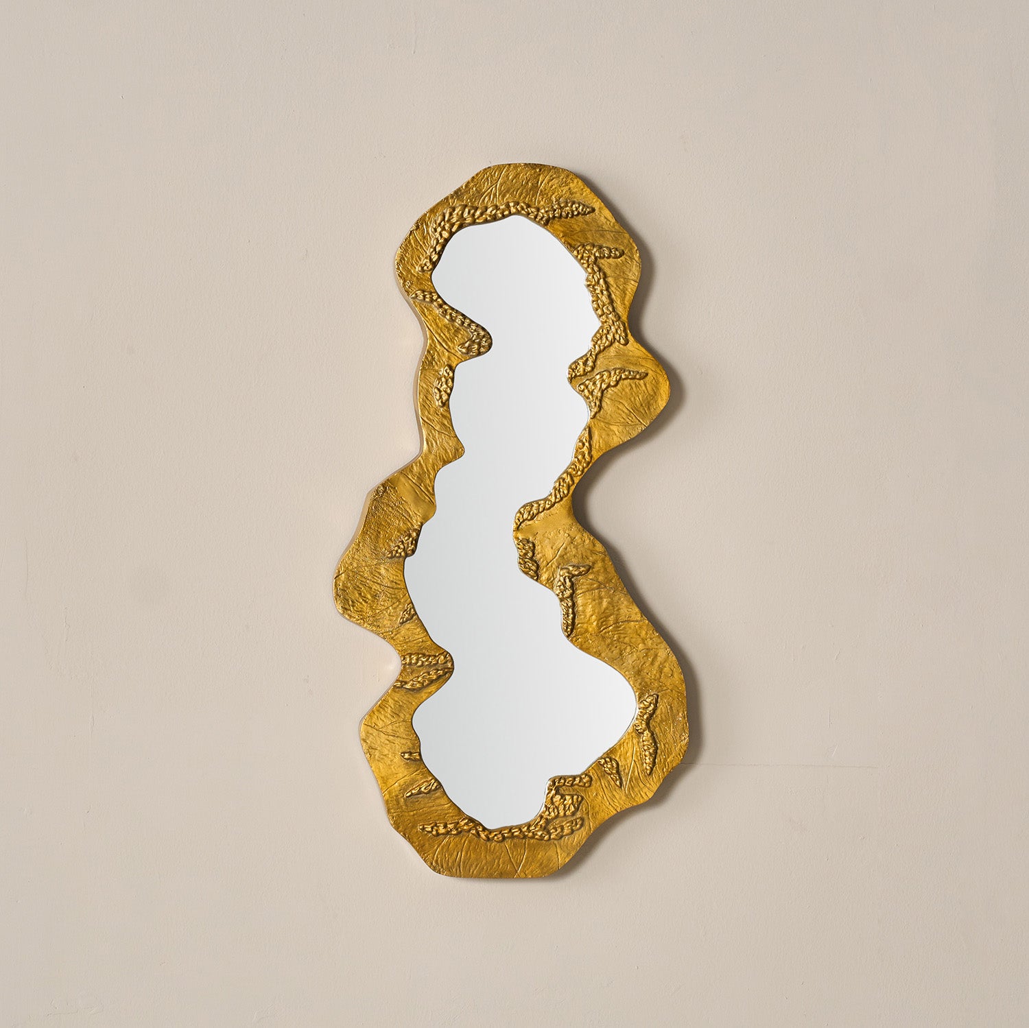 Buy Yaahvi by Nikita Bansal Kinara Mirror Small - Contemporary & Handcrafted Wall Decor Online India
