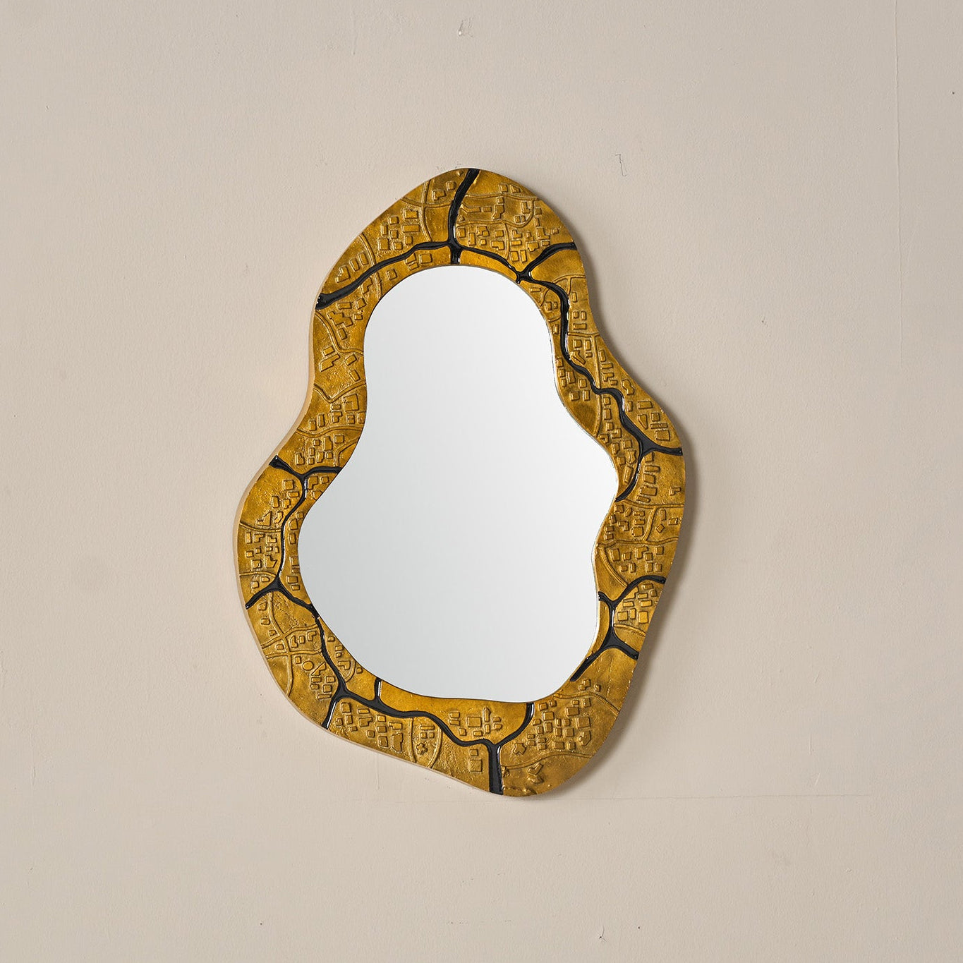 Buy Yaahvi by Nikita Bansal Kinara Mirror Medium - Contemporary & Handcrafted Wall Decor Online India