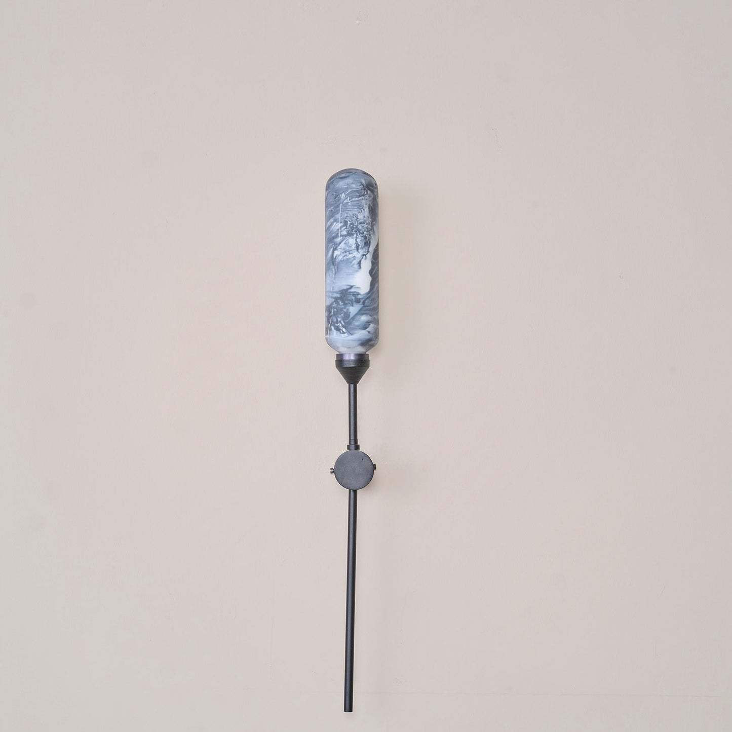 Buy Yaahvi by Nikita Bansal Kinara Oblong Outdoor Wall Lamp Black - Contemporary & Handcrafted Wall Lamps Online India