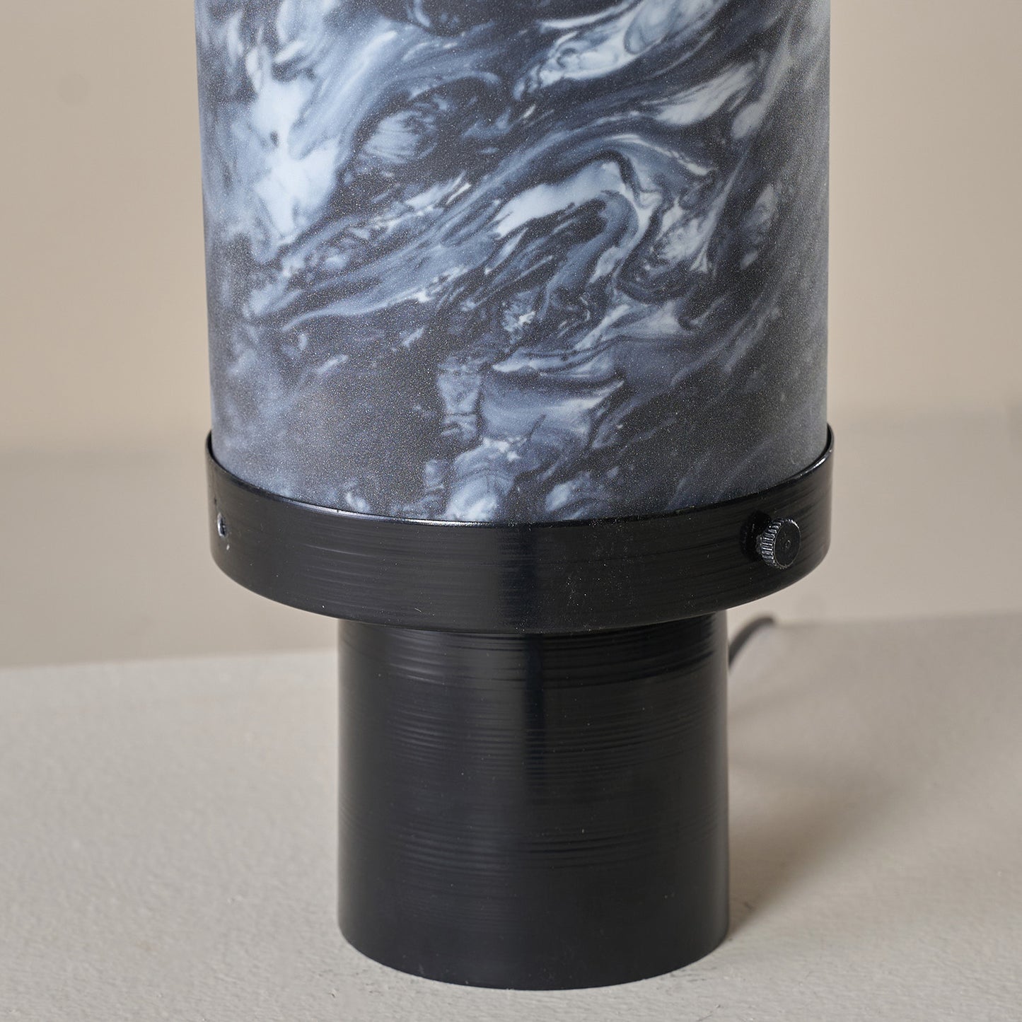 Bella Black Cylindrical Table lamp